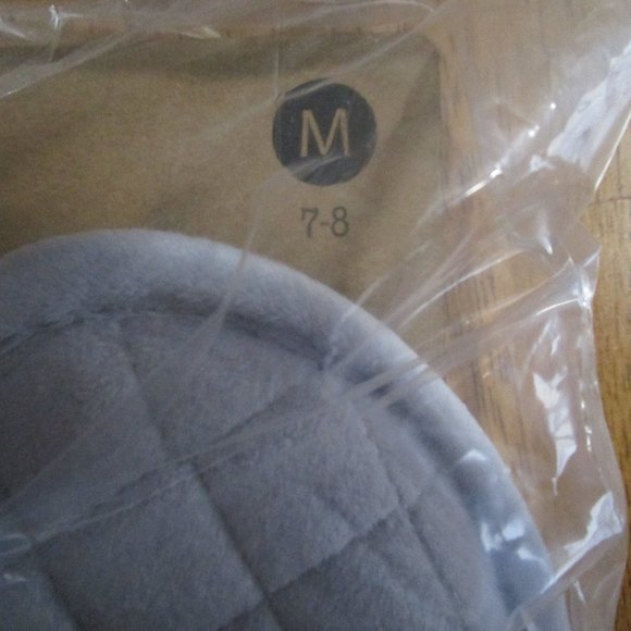 New Rae Dunn BE KIND Womens Gray Slide Slippers - Picture 7 of 16